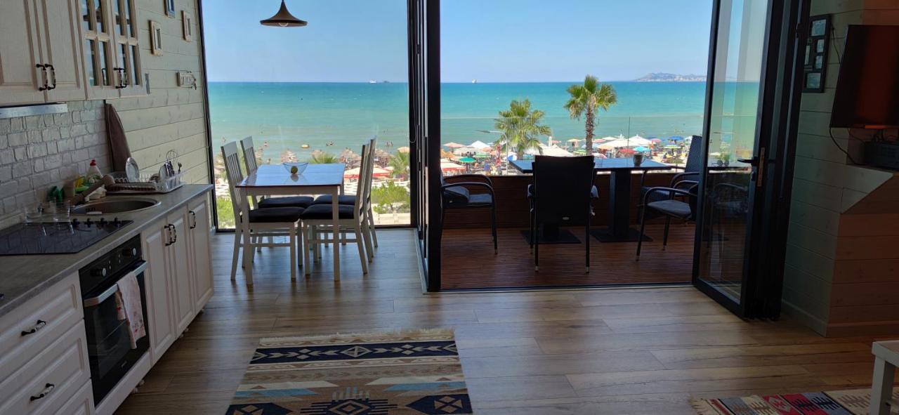 Luxury Beach Apartment In Qerret Golem  Zewnętrze zdjęcie