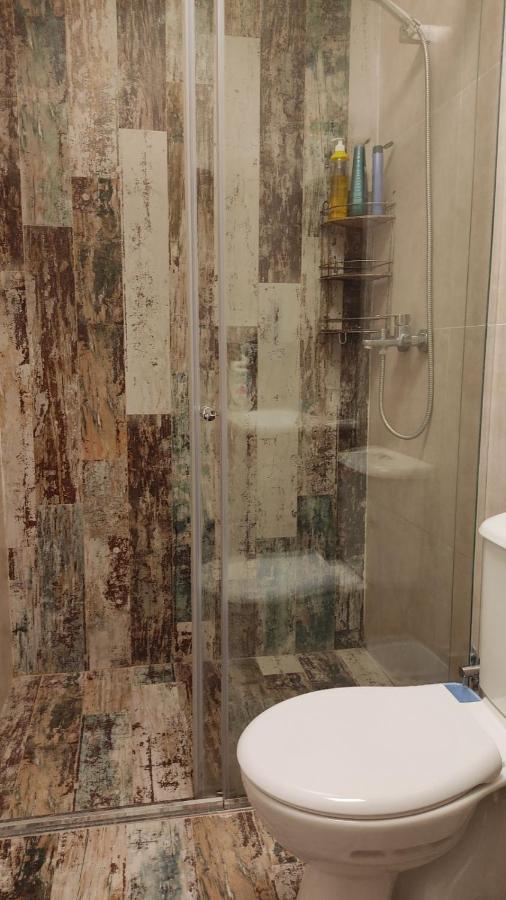 Luxury Beach Apartment In Qerret Golem  Zewnętrze zdjęcie
